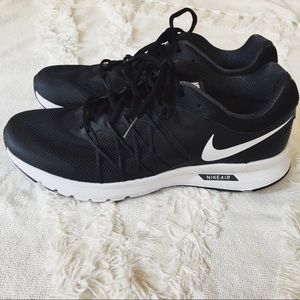 Like new men's Nike Air athletic shoes